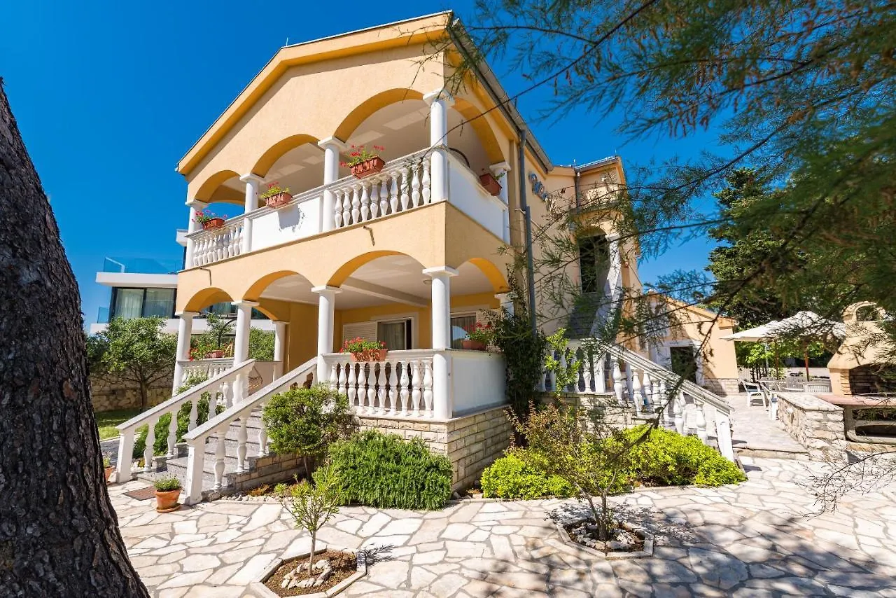 Beach Apartments Villa Kaya Sukošan 0*,  Chorvatsko