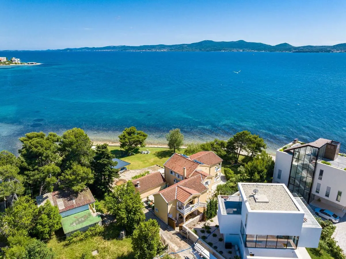 Beach Apartments Villa Kaya Sukošan Chorvatsko